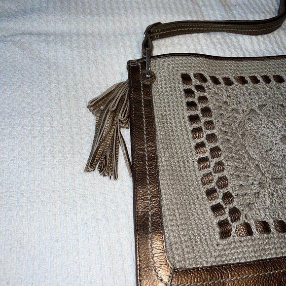 BRIGHTON PEWTER HAND CROCHETED SHOULDER BAG - Picture 3 of 16